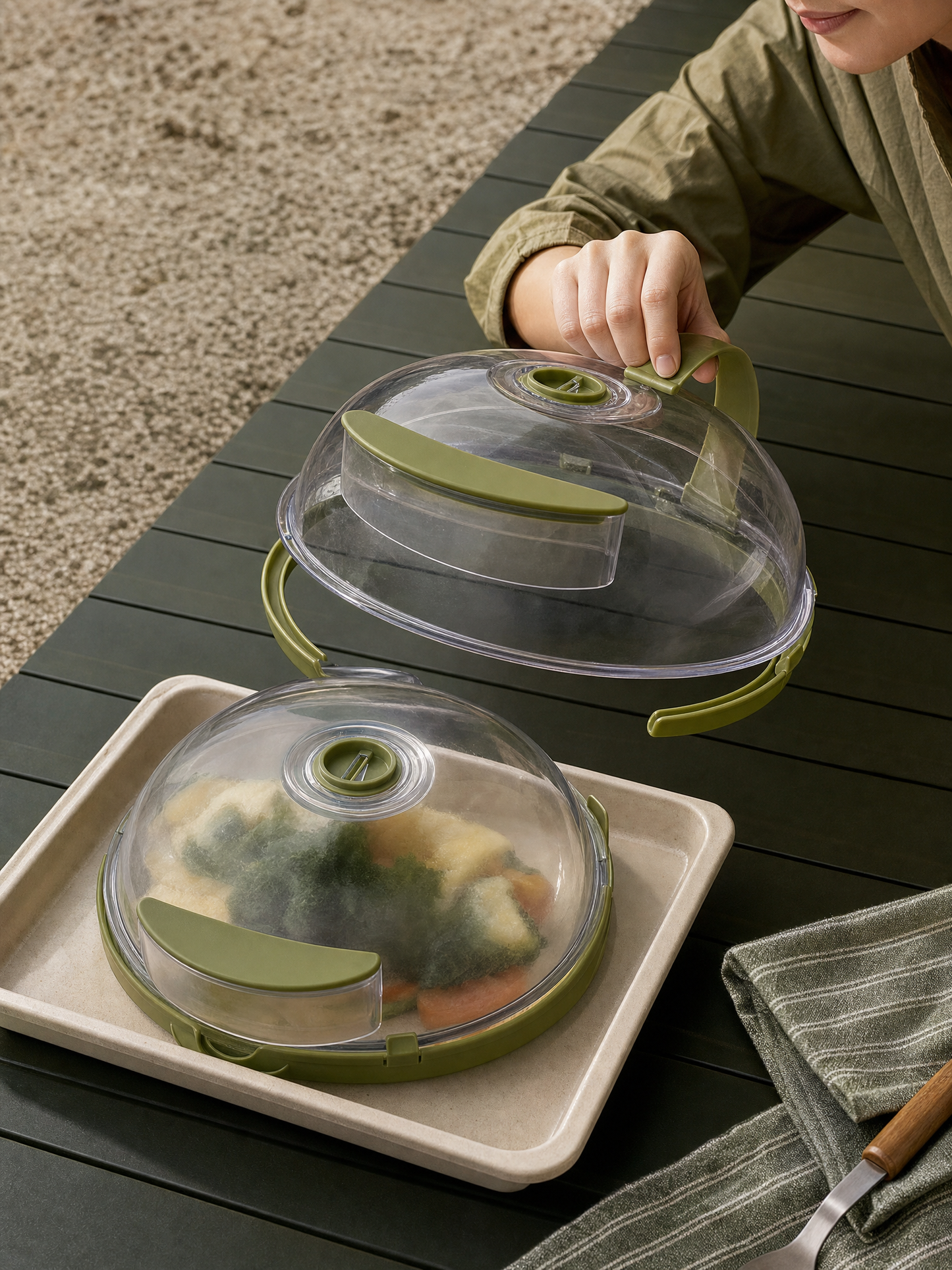 Vacuum Seal Microwave Food Cover — Collapsible Dome Lid, Multi-Lock Anti-Splatter Shield, BPA Free, Heat-Resistant, Dishwasher Safe